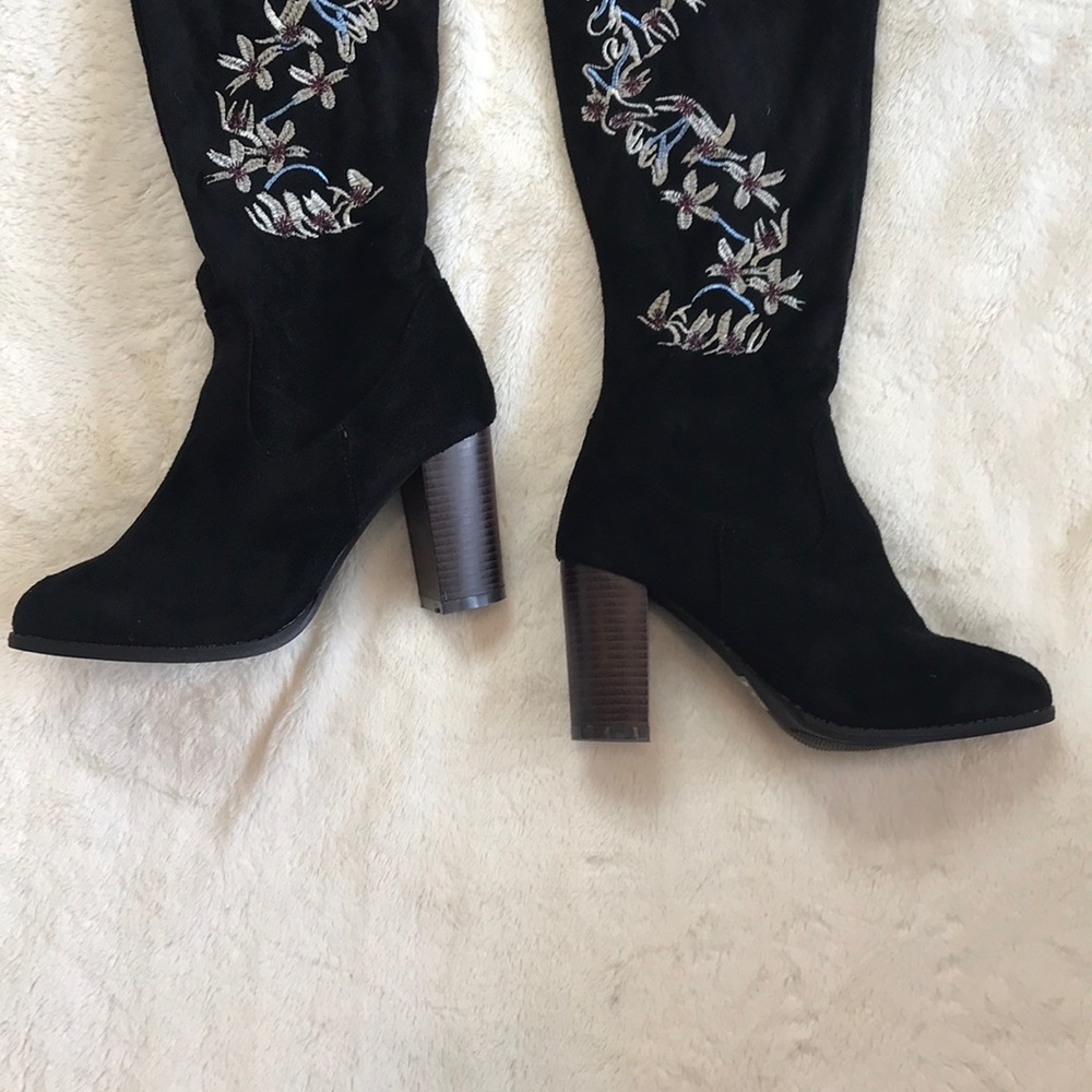 NWOT Red Dress Boutique Over the Knee Heeled Boots - Picture 3 of 8